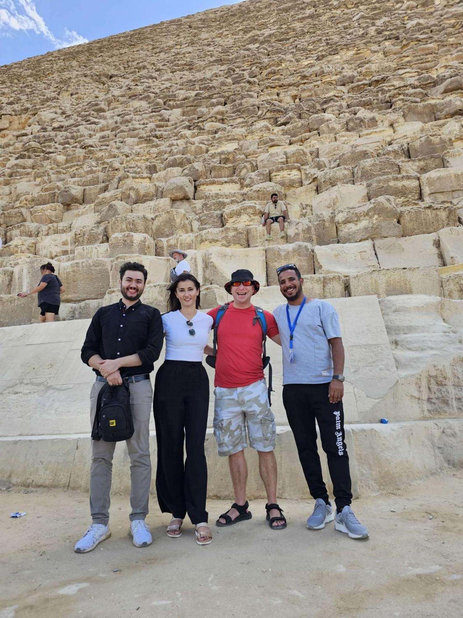 Alaskapyramidsview Kafrat al Jabal Exterior photo
